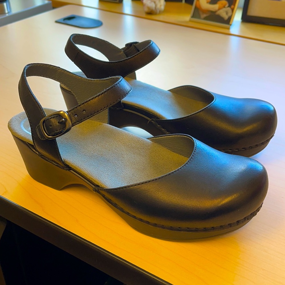 Dansko Sam clog - Mary Jane style